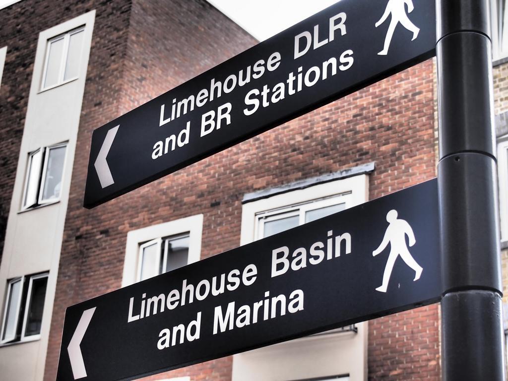 Via Limehouse Hostel London Kültér fotó