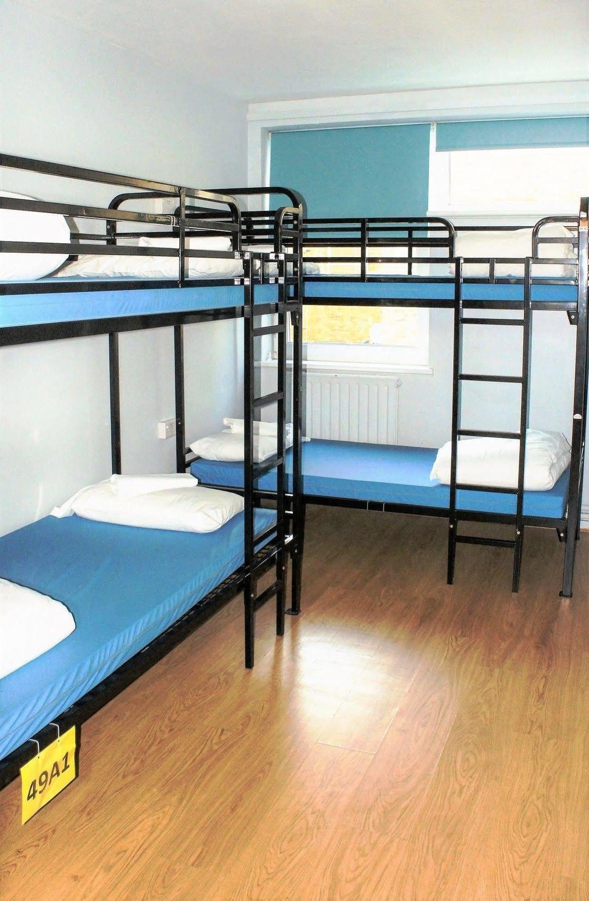 Via Limehouse Hostel London Kültér fotó