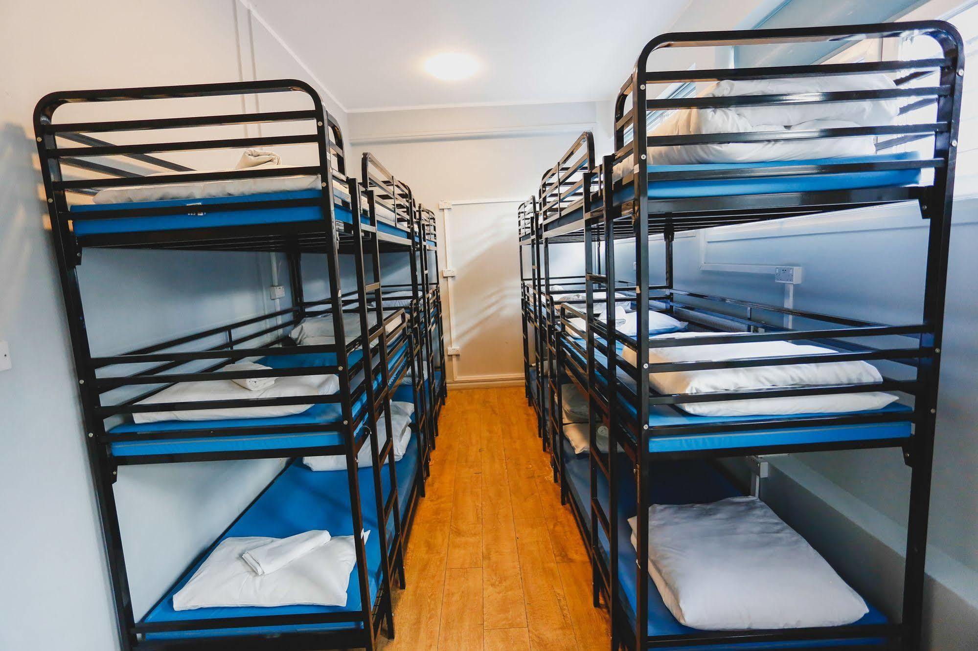 Via Limehouse Hostel London Kültér fotó