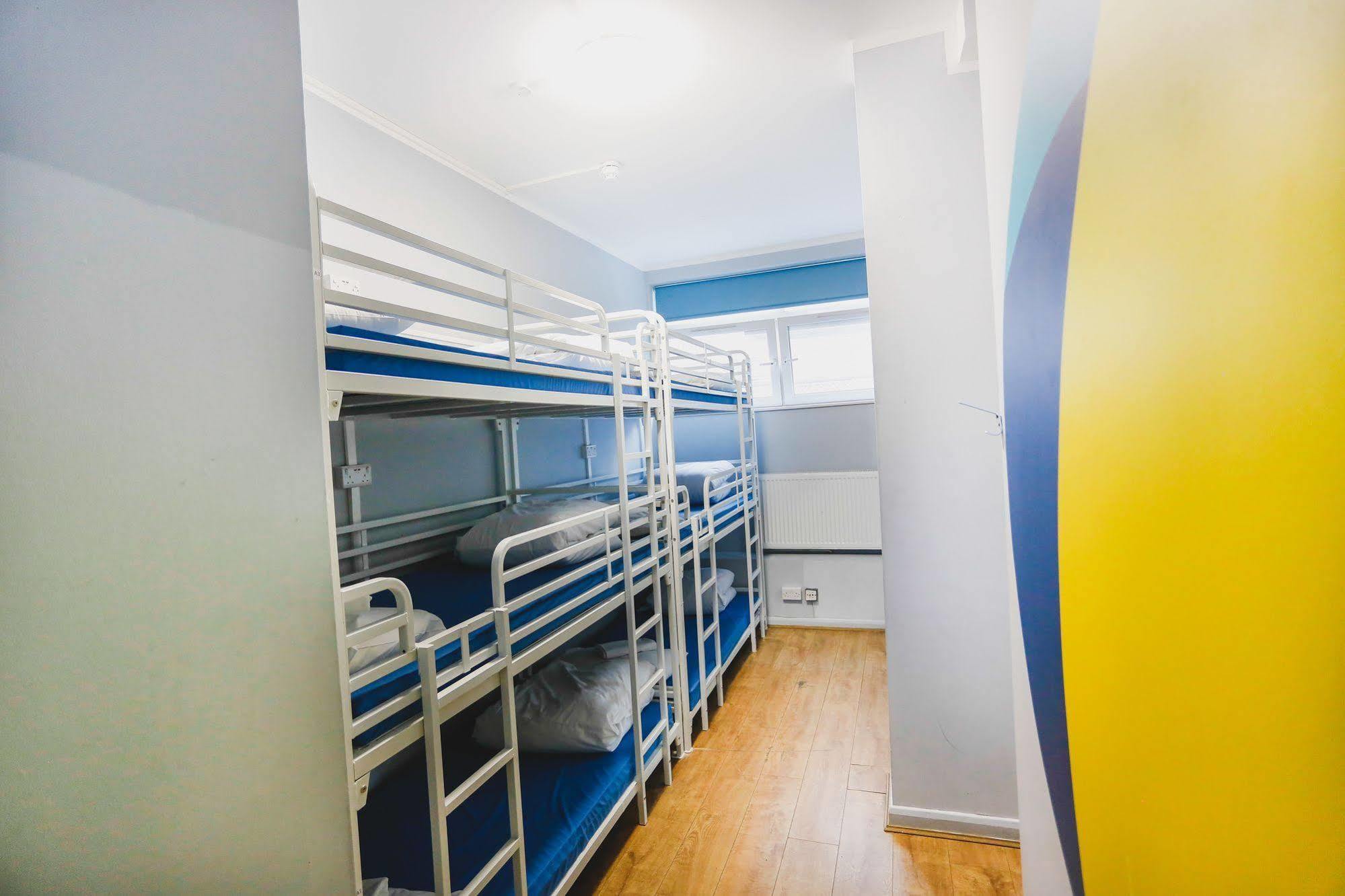 Via Limehouse Hostel London Kültér fotó